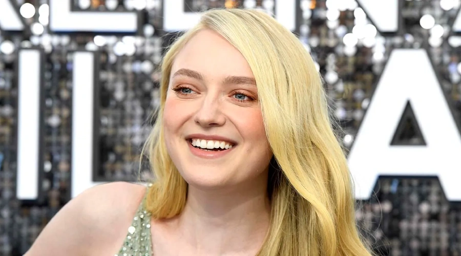 Dakota Fanning