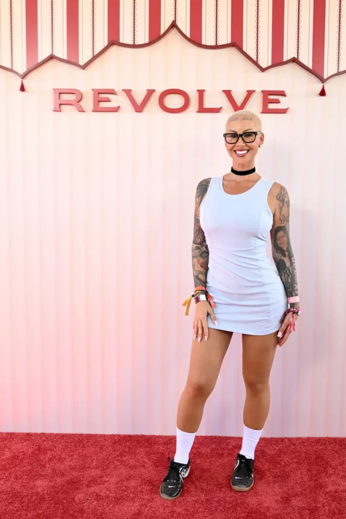 amber-rose-kanye-west-taylor-swift-2009-vmas-drama